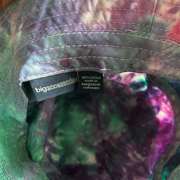 Custom Dyed Bucket Hats - tie-dye (Set) - Picture 3 of 5